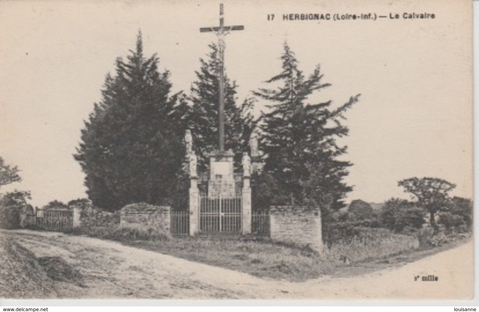 19 / 2 / 45. -  HERBIGNAC  ( 44 )  - LE  CALVAIRE - Herbignac