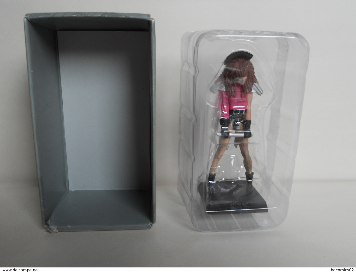 FIGURINE Typhoid Mary,N° 144,Eaglemoss,Marvel,Plomb   AVEC BOITE SANS FASCICULE - Marvel Heroes