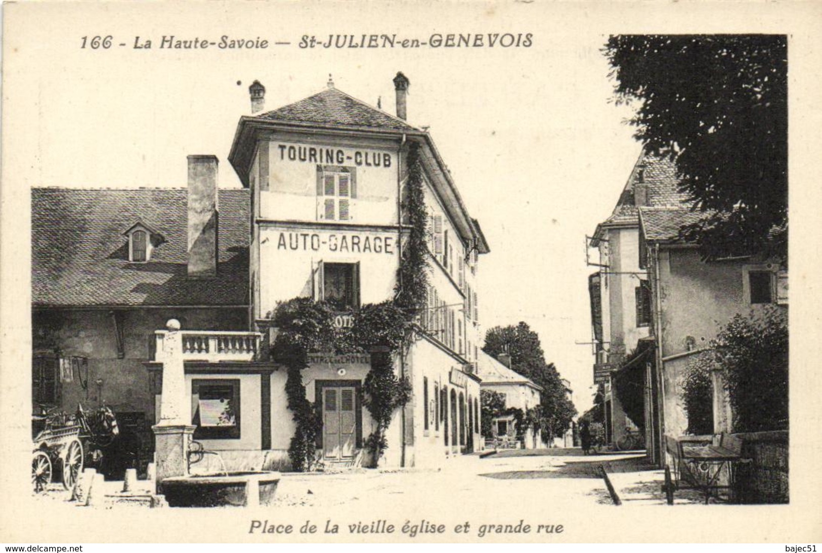 1 Cpsm Saint Julien En Genevois - Place De La Vieille église Et Grande Rue - Saint-Julien-en-Genevois