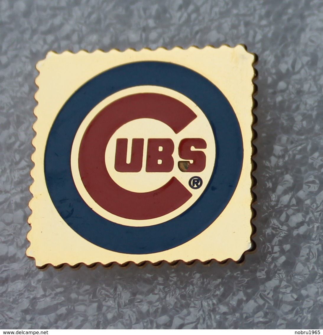 Pin's Baseball Cubs De Chicago . 23X23 Mm . Superbe - Honkbal