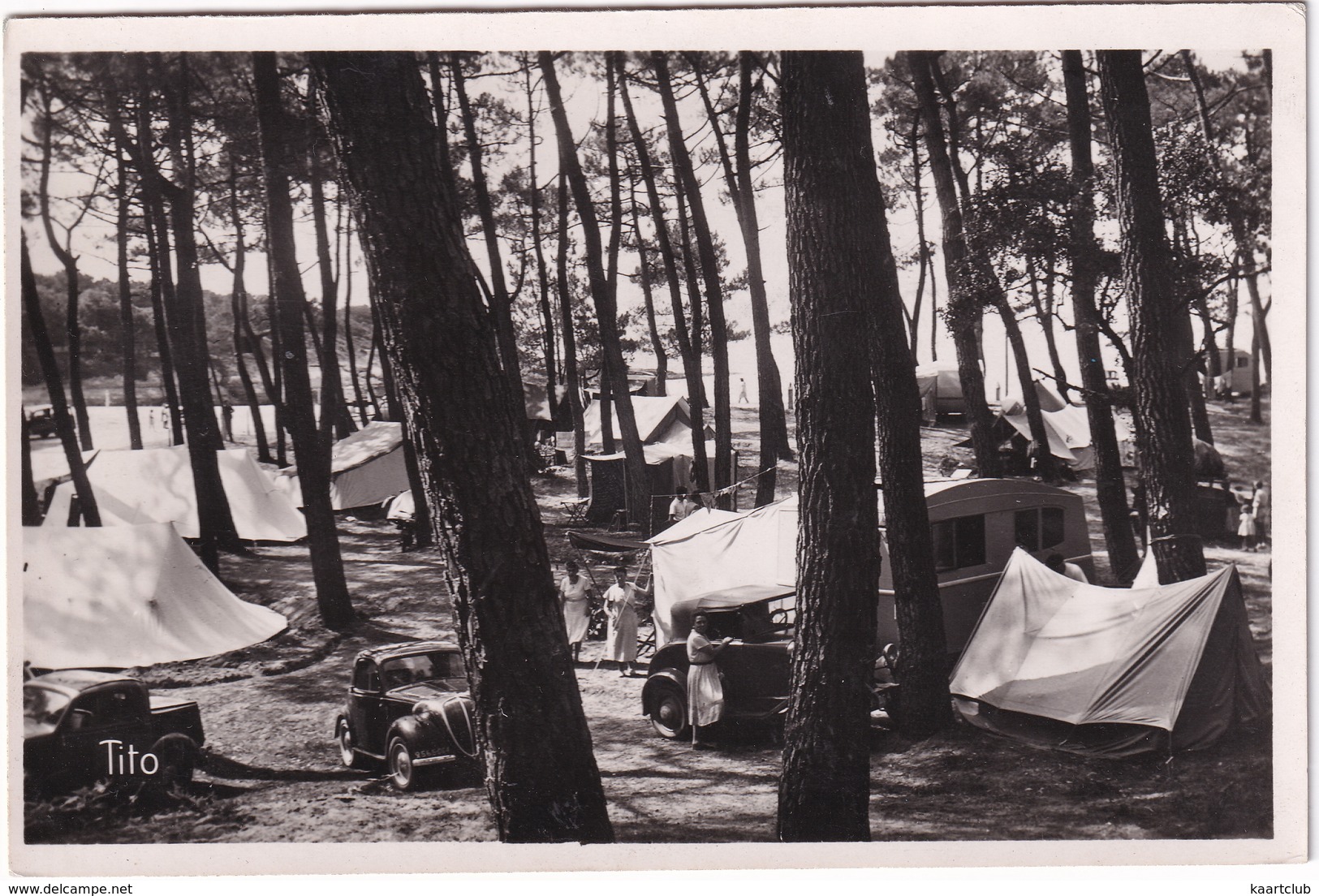 Vaux Nauzun: SIMCA 5, FORD MODEL A ROADSTER 1930's ? - CARAVANING - Camp De L'Auto Camping Club De France (1951) - Passenger Cars