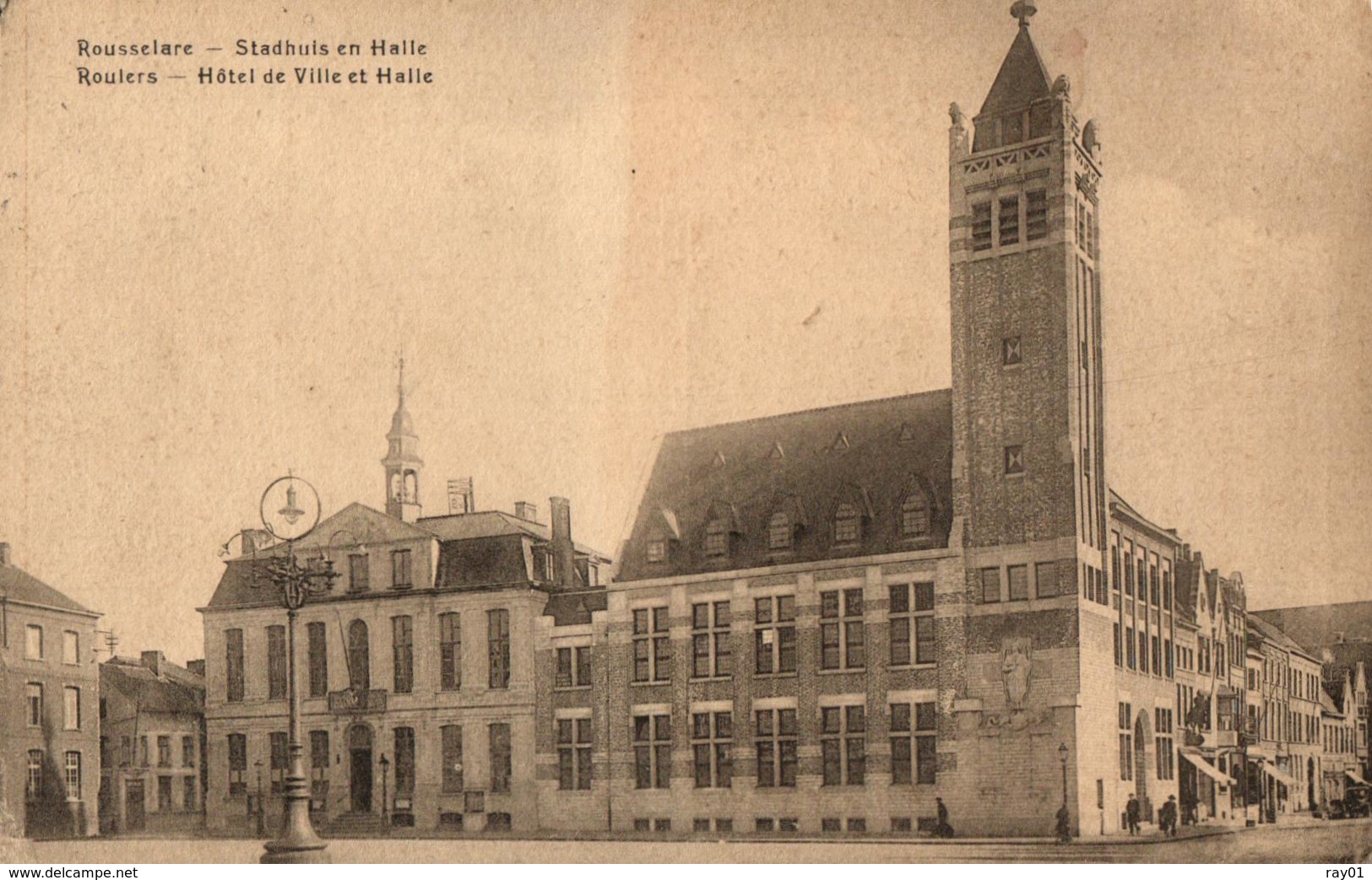 BELGIQUE - FLANDRE OCCIDENTALE - ROUSSELARE - ROULERS - ROESELAERE - Stadhuis En Halle - Hôtel De Ville Et Halle. - Roeselare