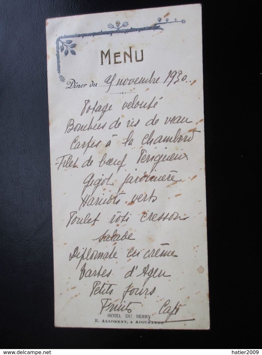 MENU Lettrage Doré Decor Gauffre 1930 Hotel Du Berry E. ALLONRENT A Aigurande Indre - Menus