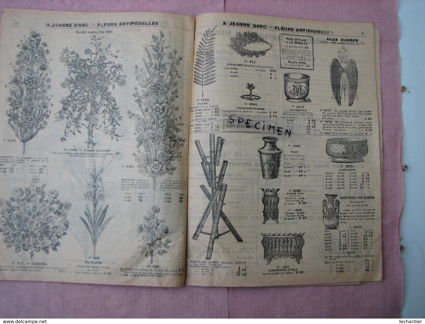 A Jeanne D'ARC H. Genin Paris  Fleurs Artficielles et plantes stérilisées. Fourn. et Orfevrerie RELIGIEUSES.