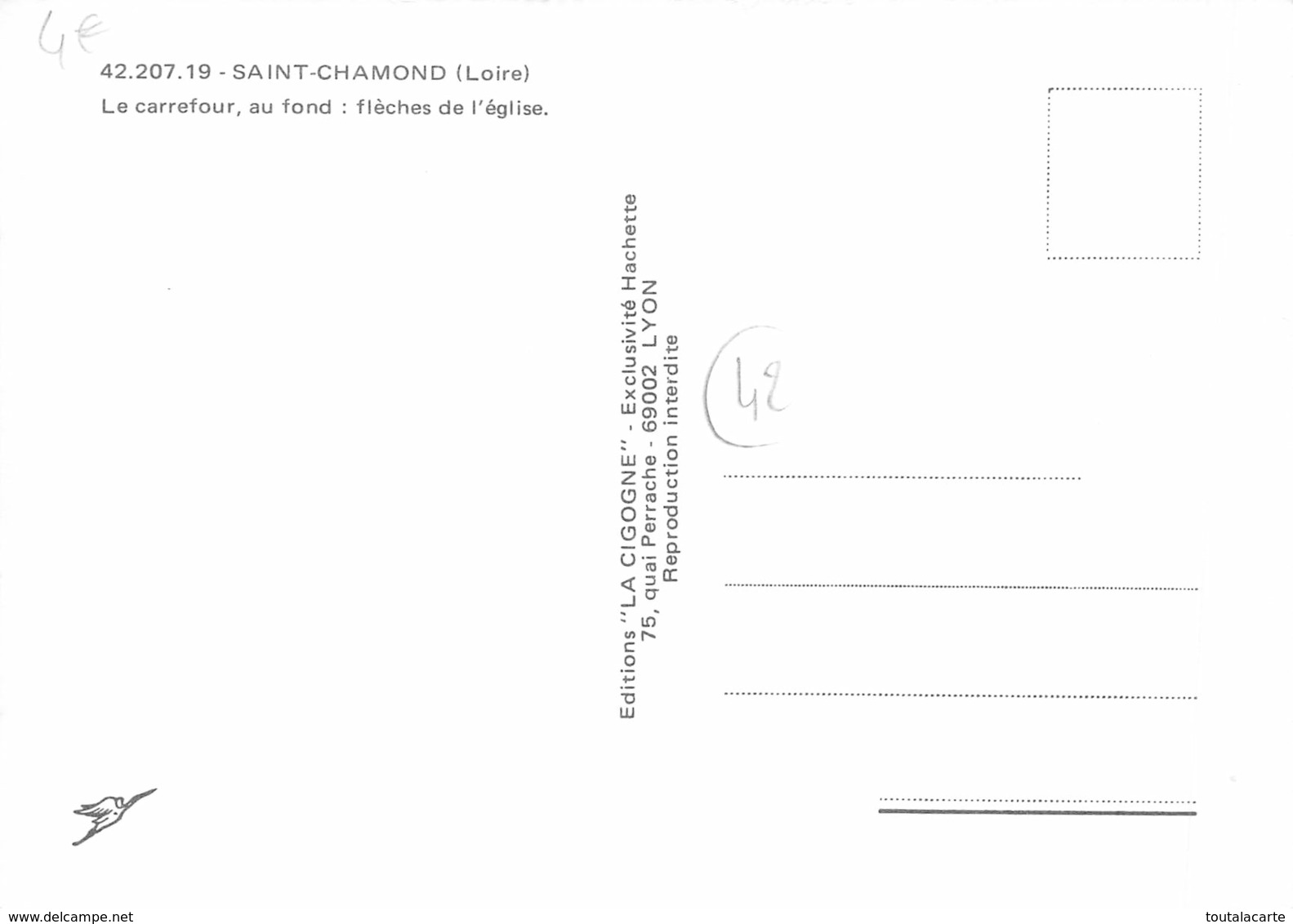 CPSM 42 ST CHAMOND LE CARREFOUR AU FOND FLECHES DE L EGLISE      Grand Format 15 X 10,5 Cm - Saint Chamond