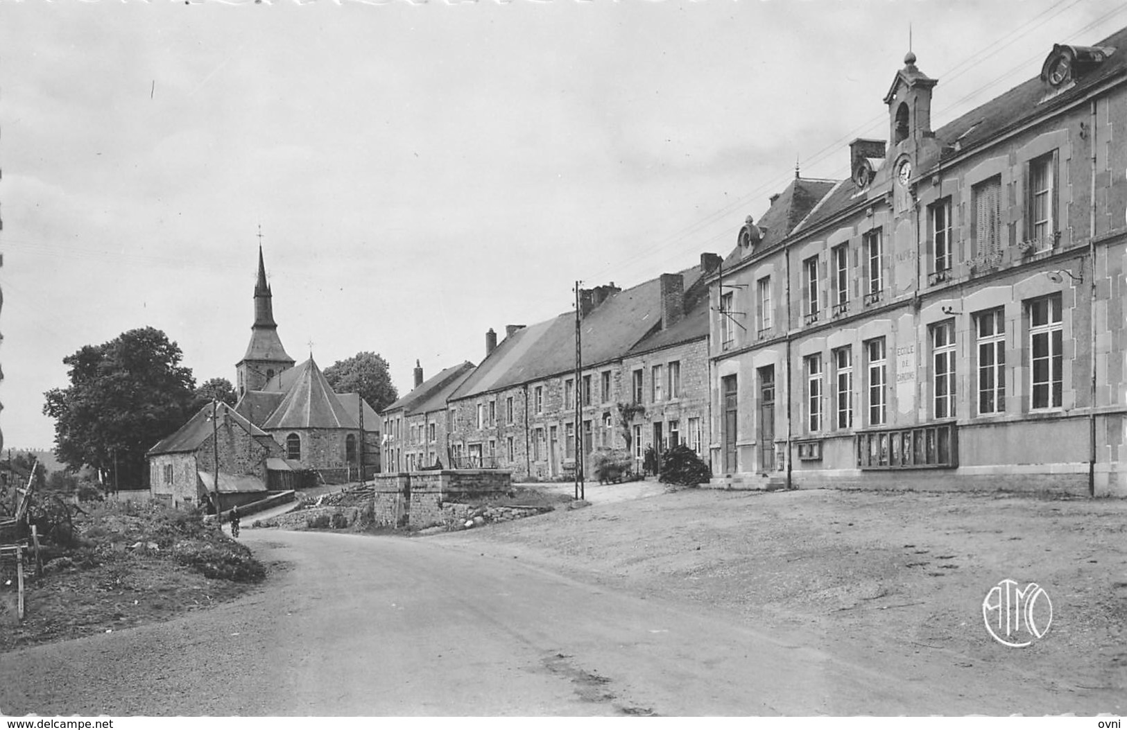 08 -  CPA Photo HARGNIES L'église Et La Rue Gabriel Brichet - Autres & Non Classés