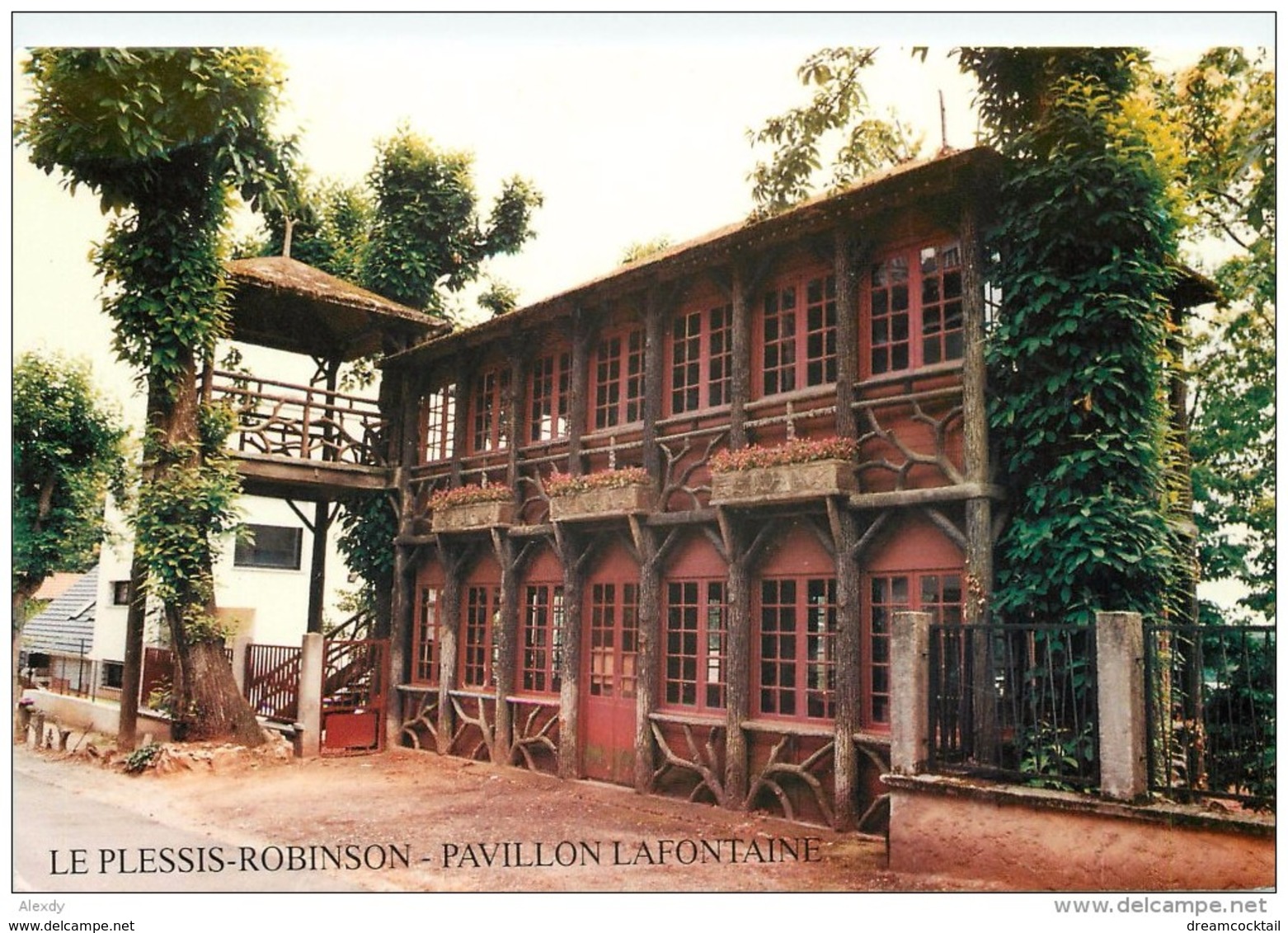 Photo Cpsm Cpm 92 LE PLESSIS-ROBINSON. Pavillon Lafontaine. 4° Bourse Cartes Postales Et Timbres - Le Plessis Robinson