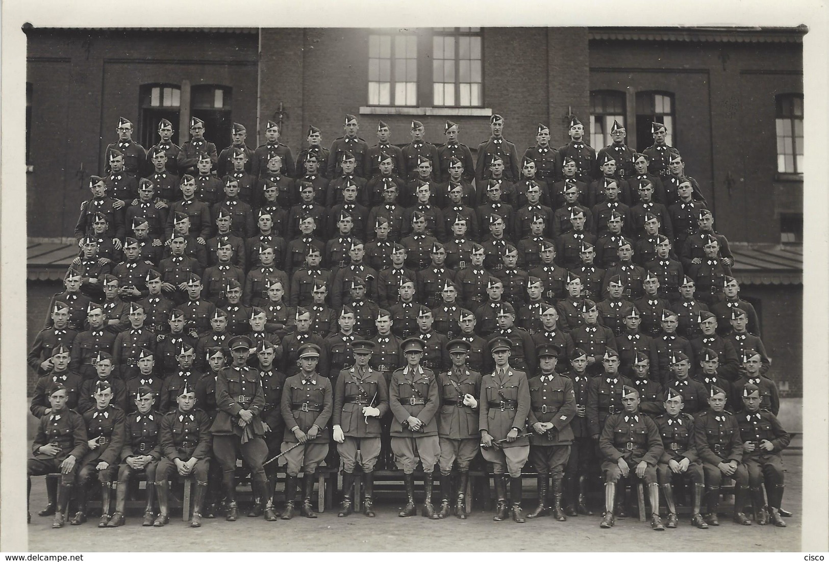 1936 Caserne De Witte De Haelen à Etterbeek Splendide Photo D'un Groupe De Cavaliers - Guerre, Militaire