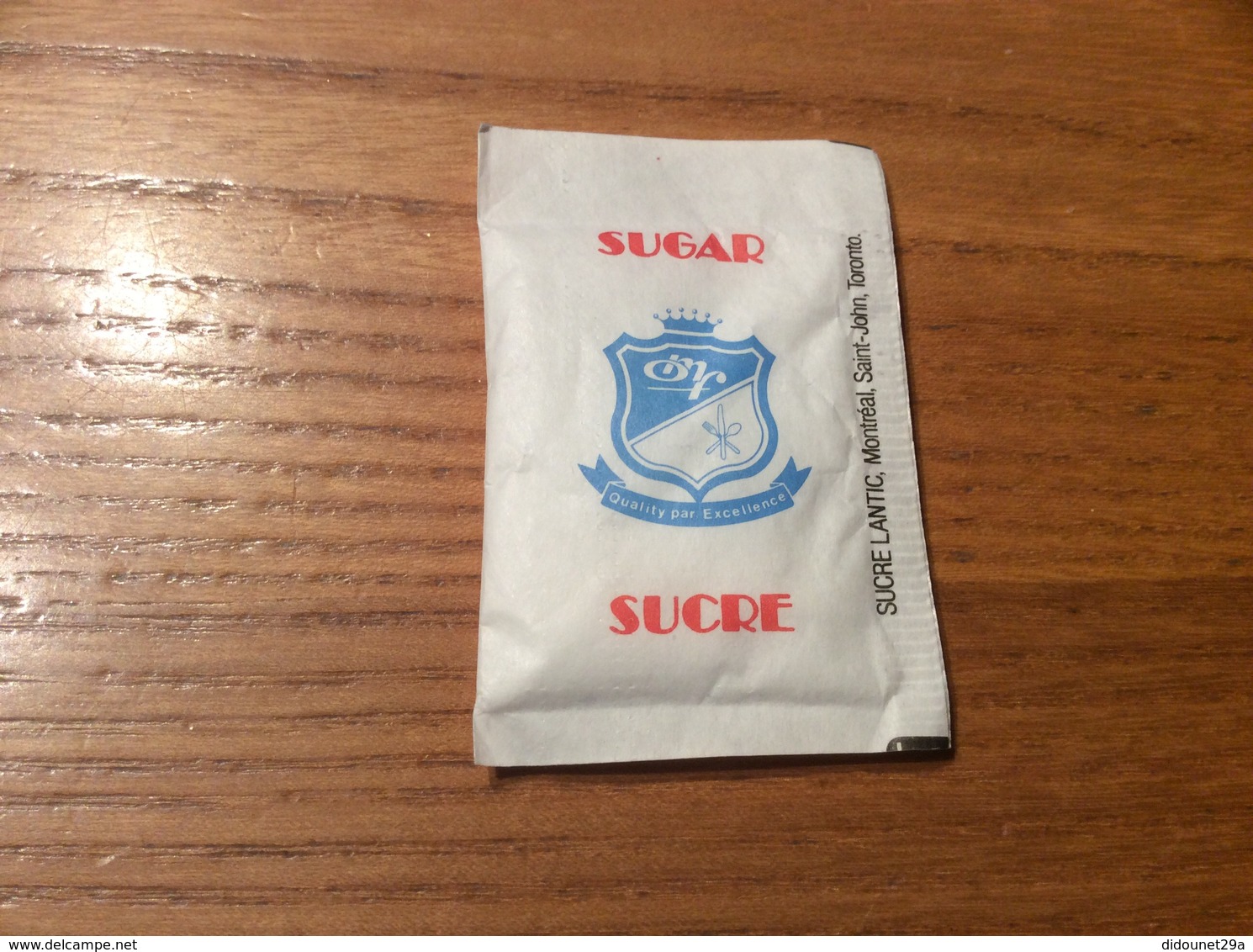 Sachet De Sucre "omf - LANTIC - MONTREAL - TORONTO" CANADA - Sucres