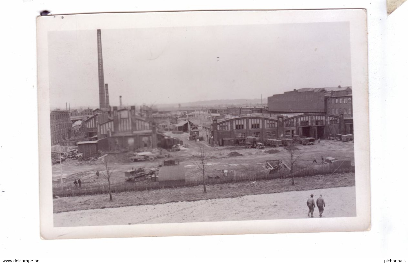 GUERRE 39 45 Ww2  Carte Photo AACHEN Destruction Avancee  Americaine Usine Talbot Camion Materiel - Weltkrieg 1939-45