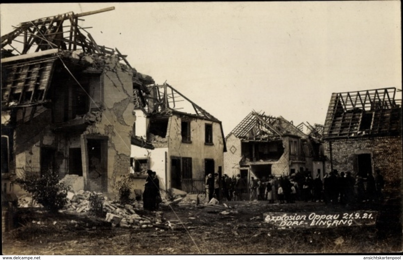 Photo Cp Oppau Ludwigshafen Am Rhein Rheinland Pfalz, Explosion 1921, Dorf Eingang, Zerstörte Häuser - Other & Unclassified