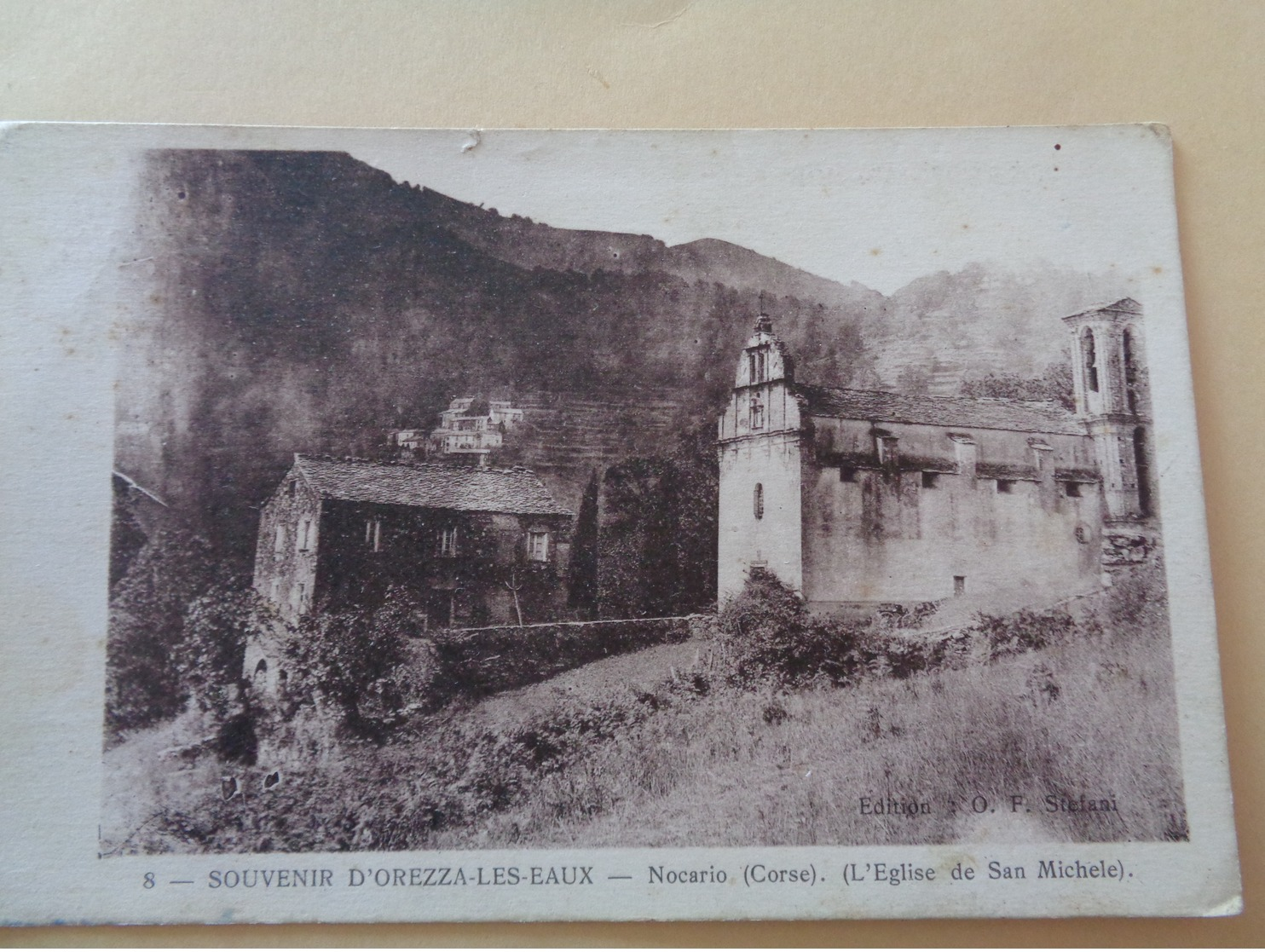 Souvenir D'Orezza-les-Eaux - Nocario (Corse) -(L'Eglise De San Michele) - Eglises Et Cathédrales