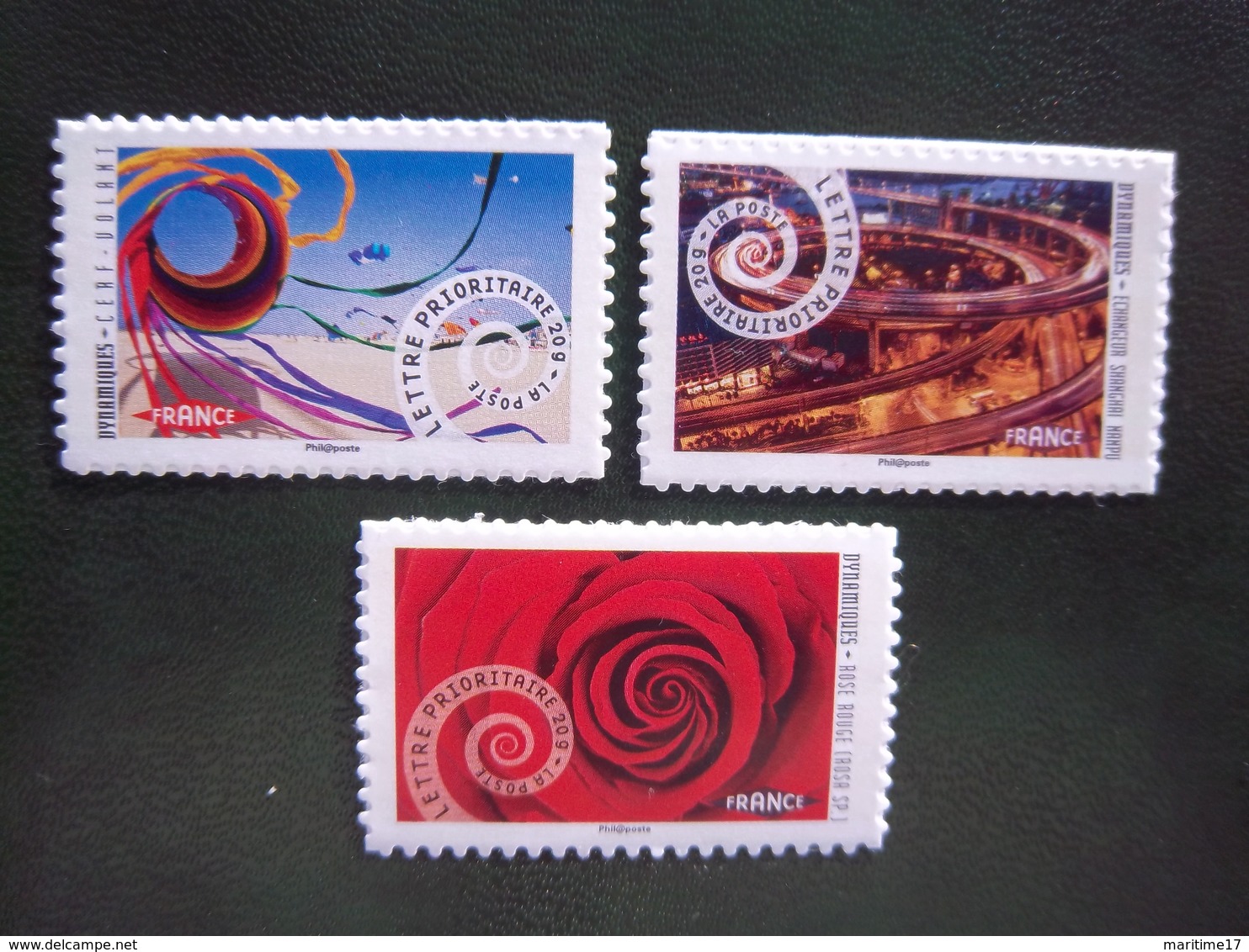 Autoadhésifs France 2014 / Dynamiques-3 Autocollants (930a - La Rose) + (932a - échangeur) + (933a - Cerf-volant) Neuf** - Unused Stamps