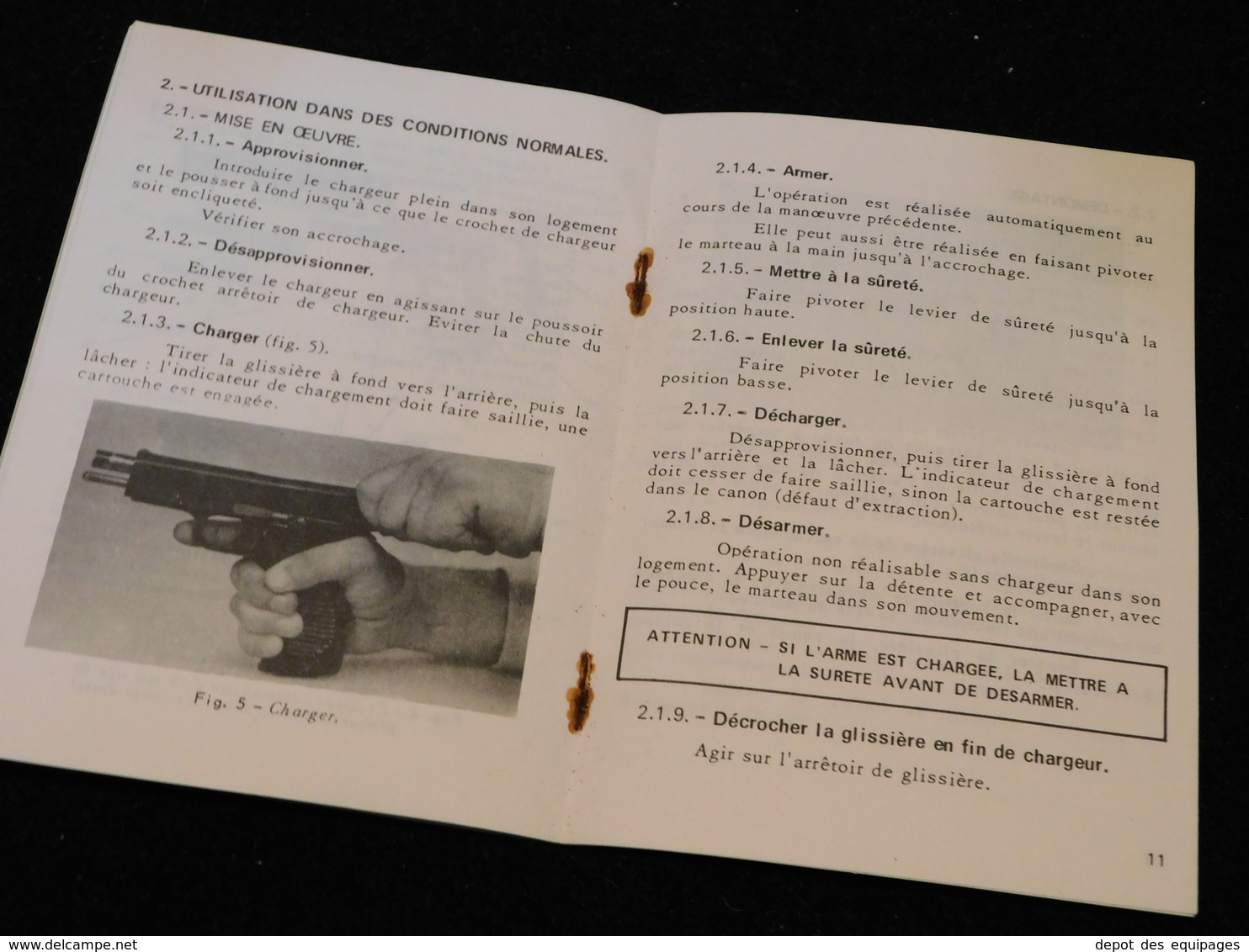 MANUEL PISTOLET AUTOMATIQUE MAC modéle 1950 daté 1975 ......