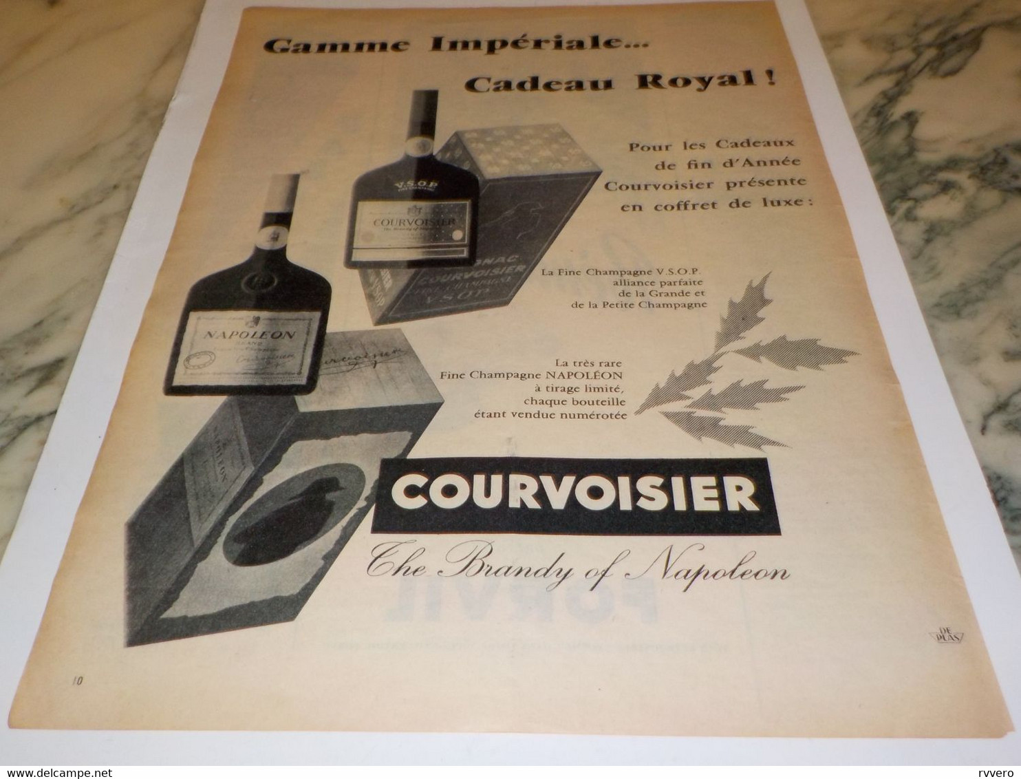 ANCIENNE  PUBLICITE GAMME IMPERIALE COGNAC COURVOISIER  1955 - Alcools