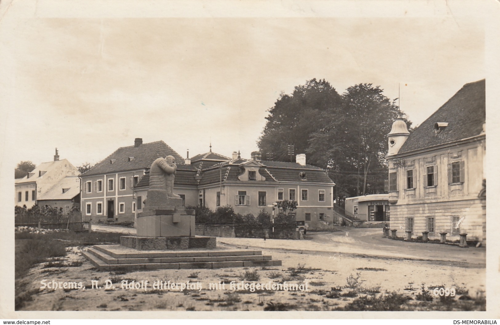 Schrems - Adolf Hitlerplatz Mit Kriegerdenkmal 1942 - Schrems