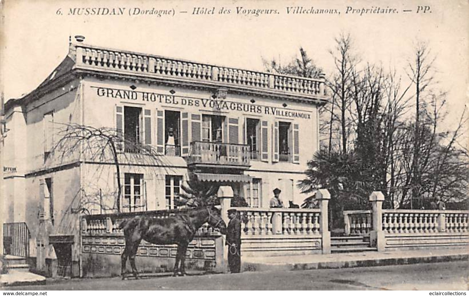 Mussidan         24        Grand Hôtel Des Voyageurs. Villechanoux Propriétaire   2        (voir Scan) - Mussidan