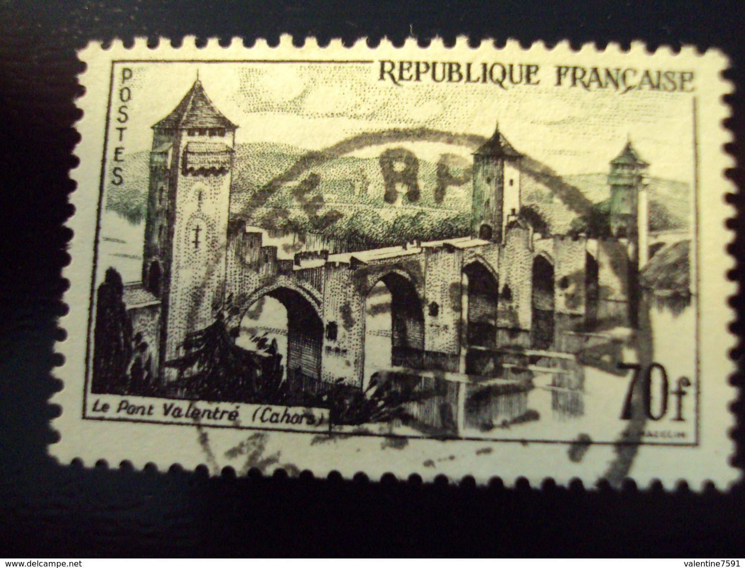 1957    -timbre Oblitéré N° 1119     " Pont Valentré Cahors      "        Net 1 - Oblitérés