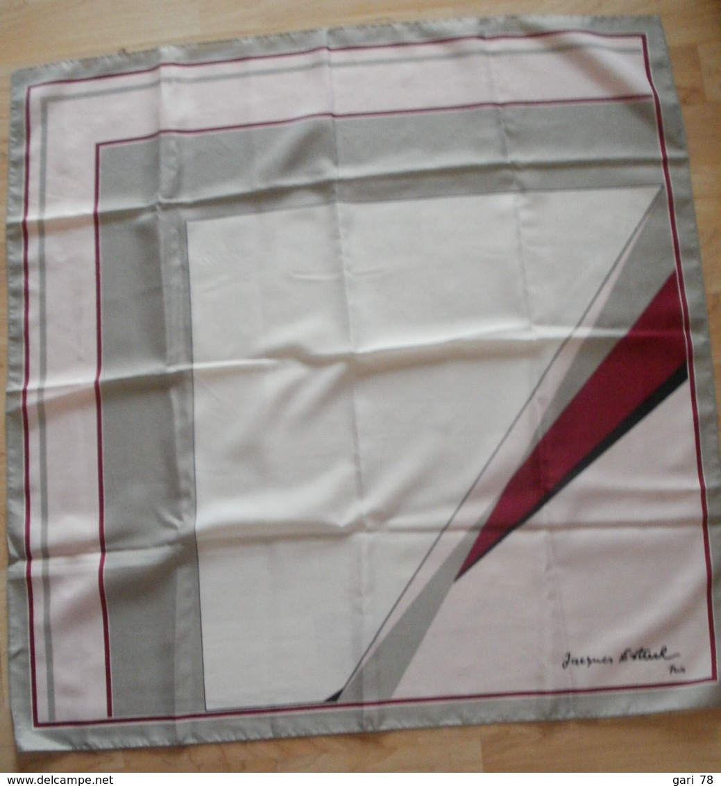 Foulard Jacques ESTEREL, Carré De 68 Cm - Foulards