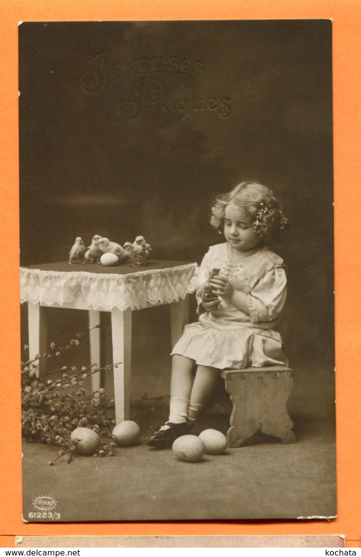 Y105, Petite Fille, Poussin, Amag, Jolie Fantasie, Circulée 1917 Sous Enveloppe - Pâques