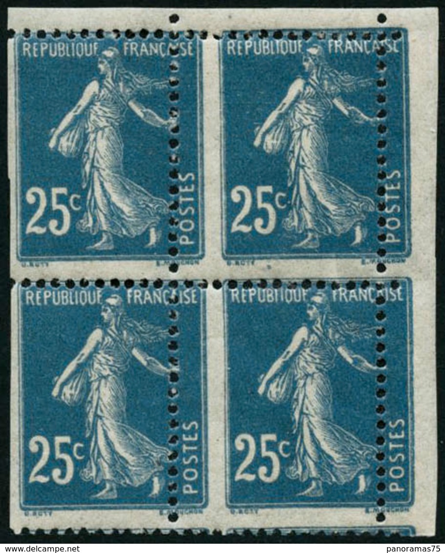 ** N°140 25c Bleu, Bloc De 4 Piquage à Cheval, Postes à Gauche - TB - Altri & Non Classificati