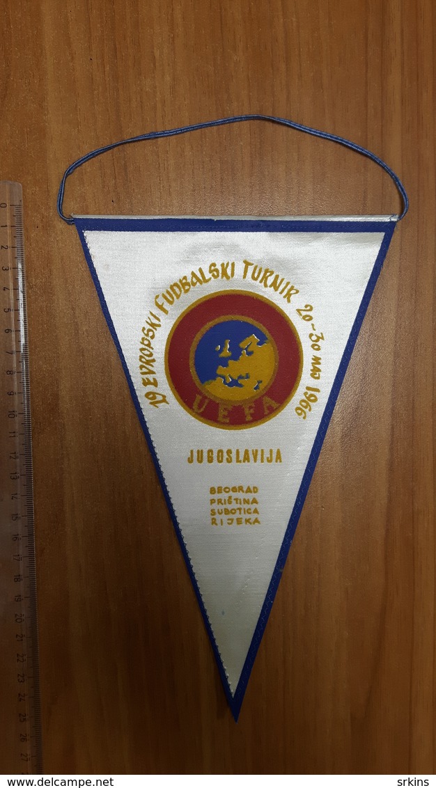 Football PENNANT UEFA U-18 European Under 18 Cup Championship 1966 66 Yugoslavia Championnat D'Europe Des Moins De 18 - Apparel, Souvenirs & Other