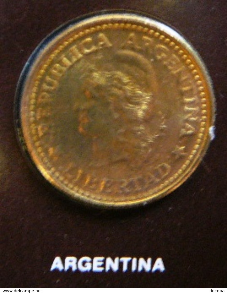 Argentina  -  Argentine  -  Argentinië     Numisletter Coin 50 Centavos 1975  Stamp Mi Nr 1370 1978 - Argentine