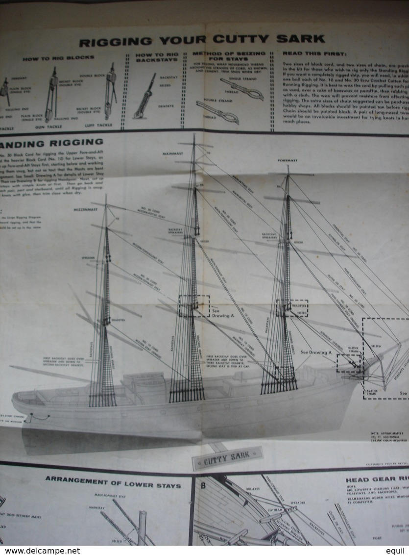 sept plans de maquettes de bateaux militaire et commerce