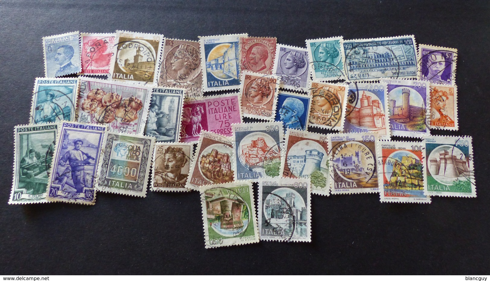 VRAC EUROPE - 1800 timbres d'Europe oblitérés, quelques neufs, tous différents