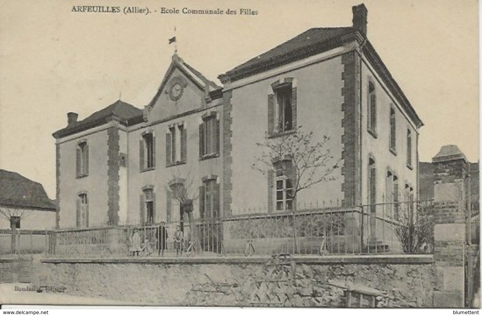 CPA Ecole Communale Des Filles ARFEUILLES 03 - Andere & Zonder Classificatie