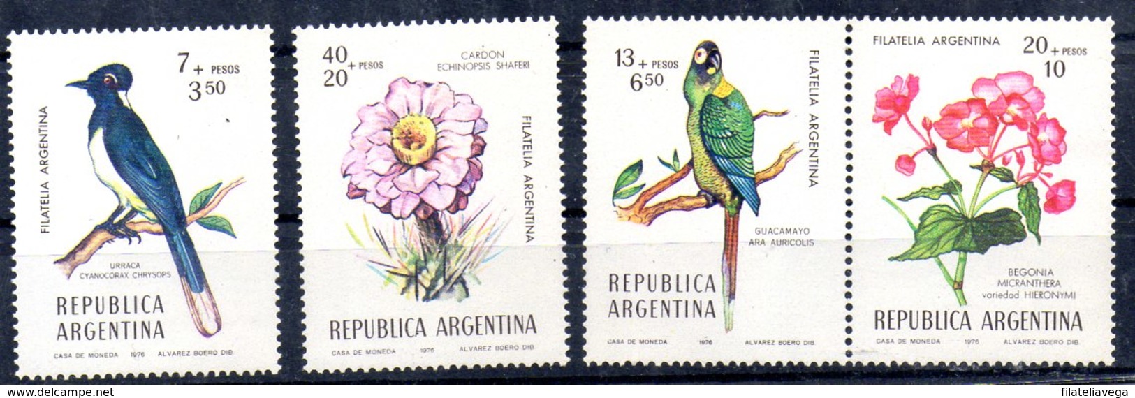 Serie De Argentina N ºYvert 1053/56 ** Aves (BIRDS) Flores (FLOWERS) - Nuevos