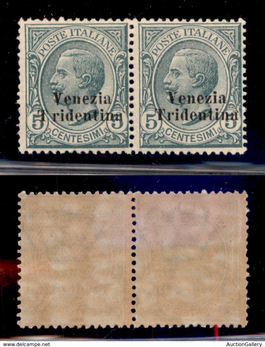 OCCUPAZIONI - TRENTINO - 1918 - 5 Cent (21c + 21) - Coppia Orizzontale Con T Spostato Nel Pezzo Di Sinistra - Gomma Inte - Sonstige & Ohne Zuordnung