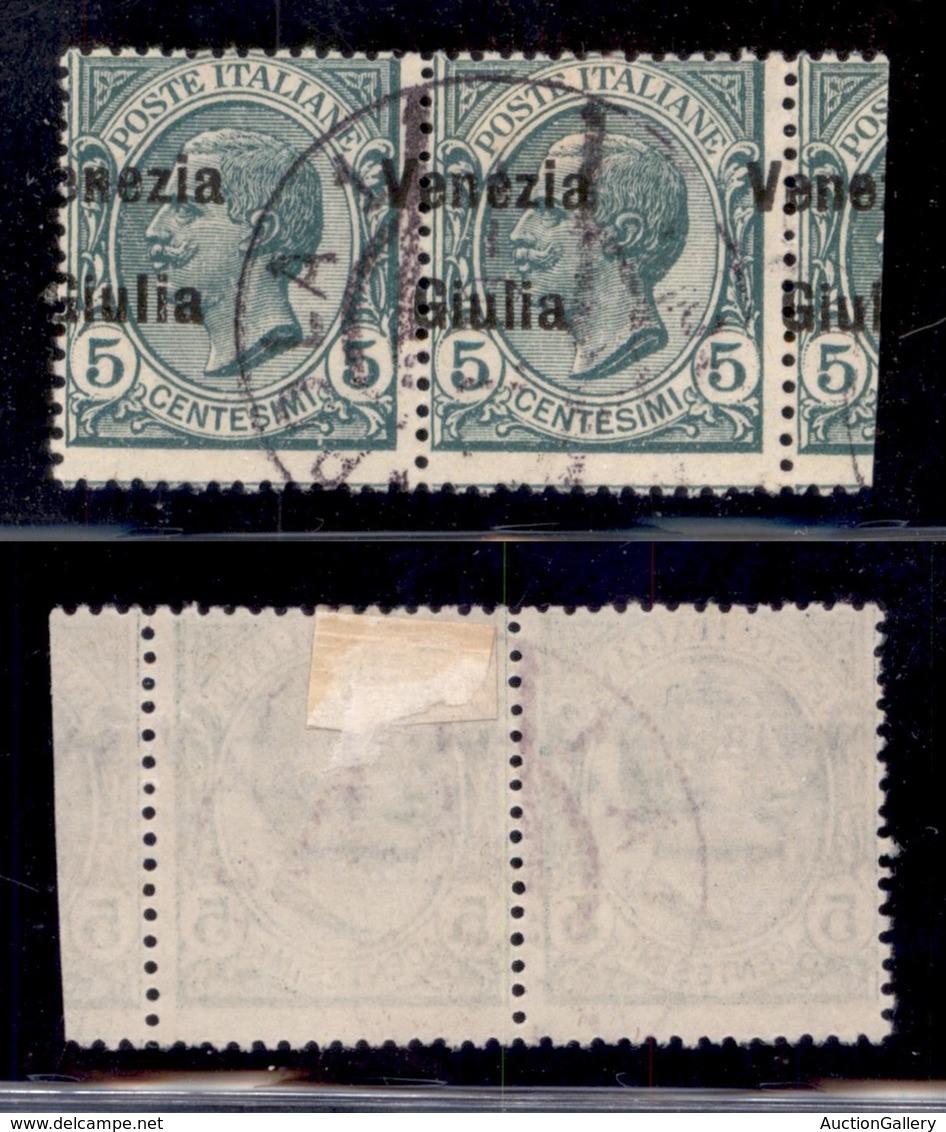 OCCUPAZIONI - VENEZIA GIULIA - 1918 - 5 Cent (21 Varietà Ead) - Coppia Orizzontale Usata - Soprastampa A Cavallo (V A Si - Other & Unclassified