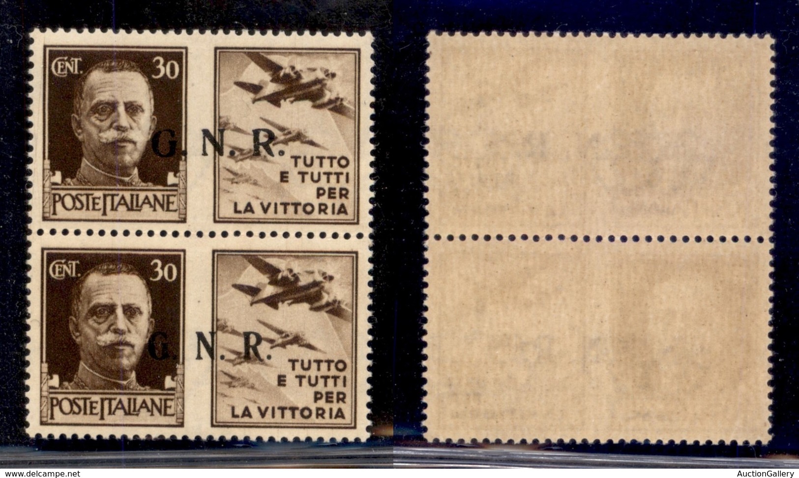 REPUBBLICA SOCIALE - GNR BRESCIA - 1943 - Propaganda - 30 Cent Aviazione (19/I + 19/II) - Coppia Di Tipi Diversi - Gomma - Other & Unclassified