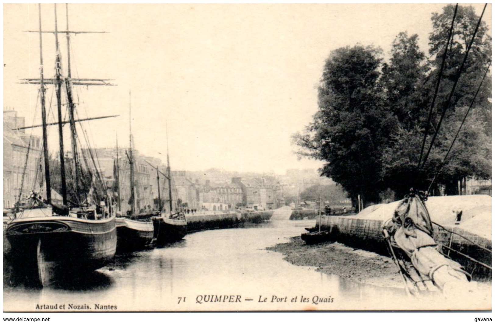 29 QUIMPER - Le Port Et Les Quais - Quimper