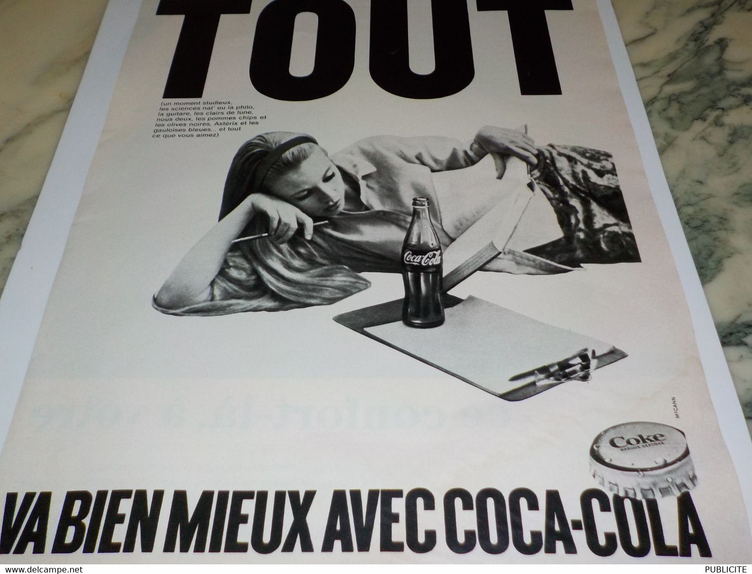 ANCIENNE PUBLICITE TOUT VA BIEN MIEUX AVEC   COCA COLA 1968 - Autres & Non Classés