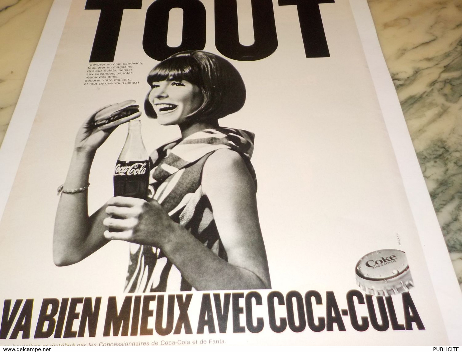 ANCIENNE PUBLICITE TOUT VA BIEN MIEUX AVEC   COCA COLA 1968 - Autres & Non Classés