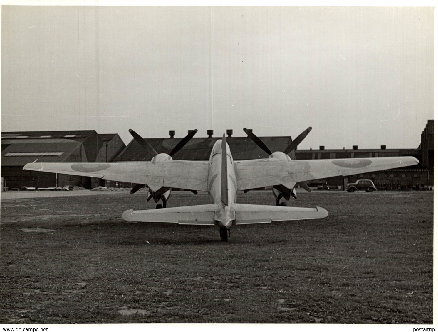 De Havilland DH  HORNET     21 * 17  Cm - Aviación