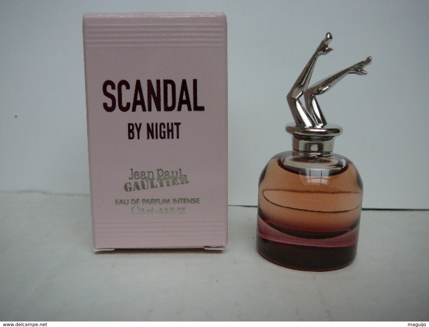 GAULTIER " SCANDAL BY NIGHT" MINI  EDP INTENSE 6 ML  LIRE ET VOIR!! - Miniatures Femmes (avec Boite)