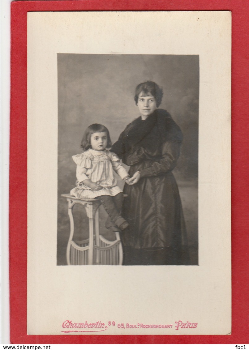 Photographie: Carte-photo - Femme Et Son Enfant (Photographe: Chamberlin à Paris) - Photographie