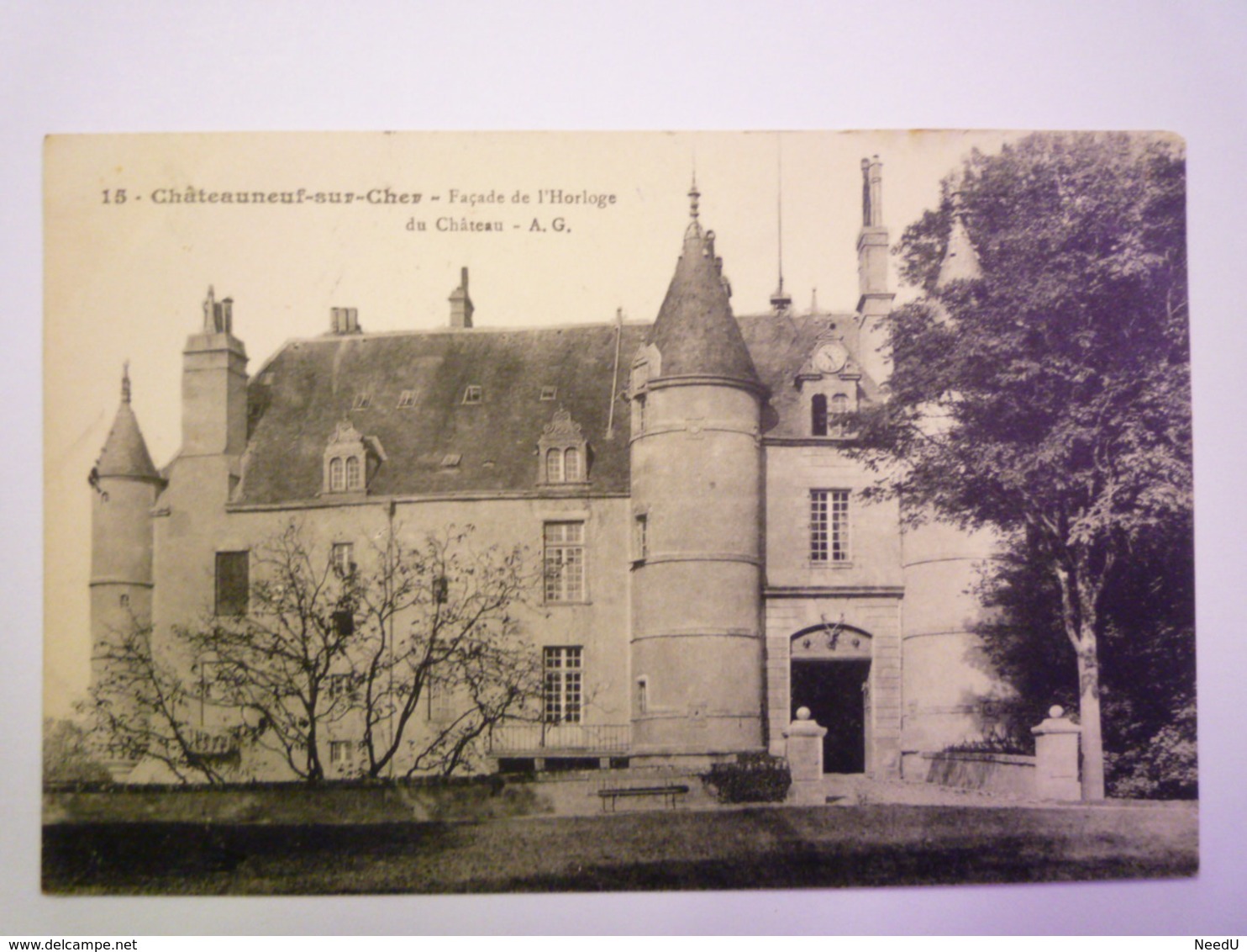 GP 2020 - 145  CHATEAUNEUF-sur-CHER  (Cher)  :  Façade De L'HORLOGE  Du Château   1913   XXX - Chateauneuf Sur Cher