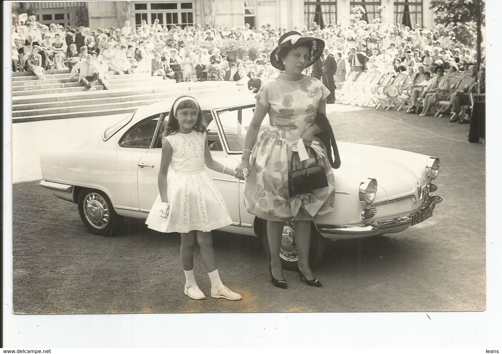 PHOTOGRAPHIE D UNE TRES BELLE VOITURE DE LUXE  ??  Ed: A VICHY - Voitures