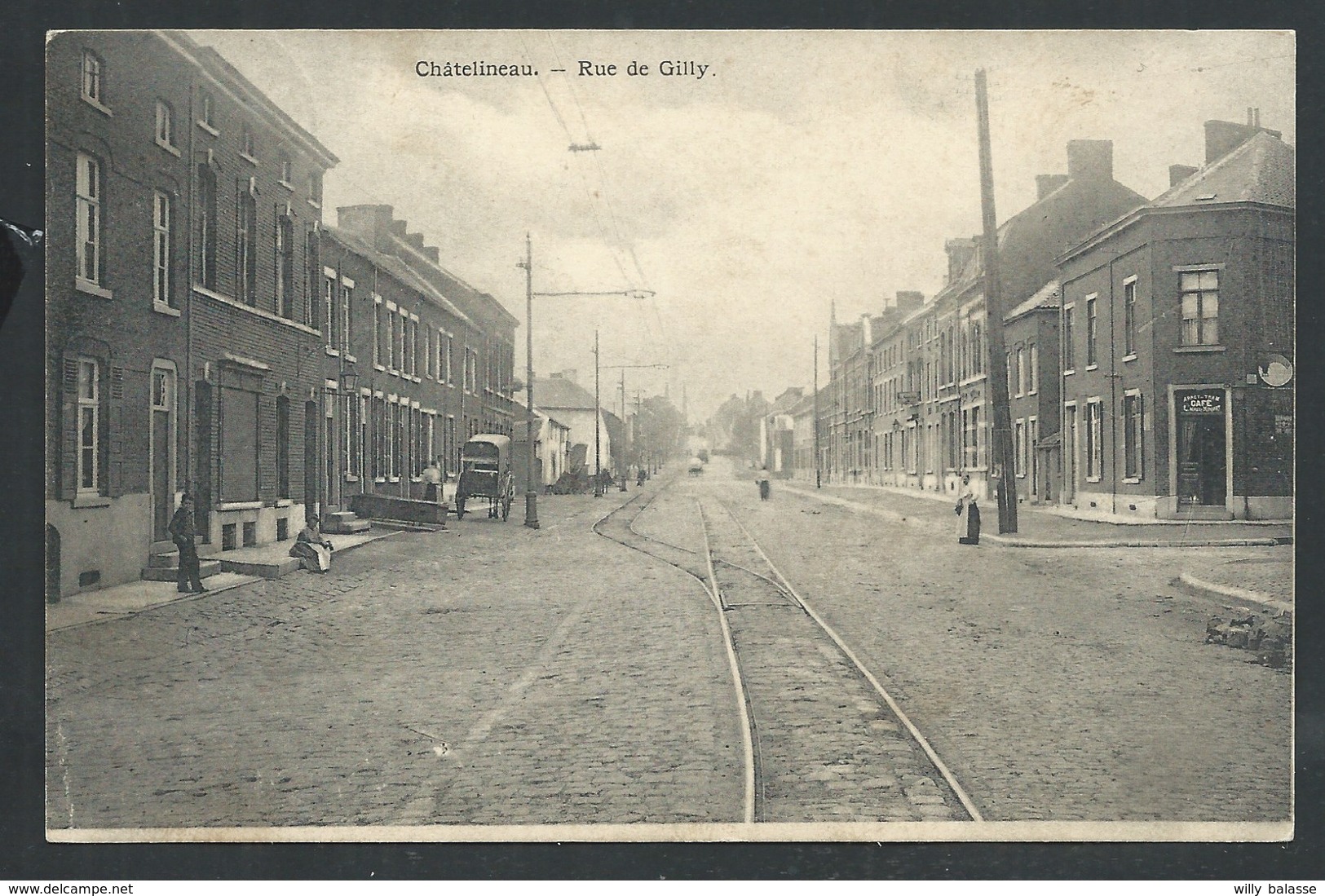 +++ CPA - CHATELINEAU - Rue De Gilly - Café   // - Châtelet