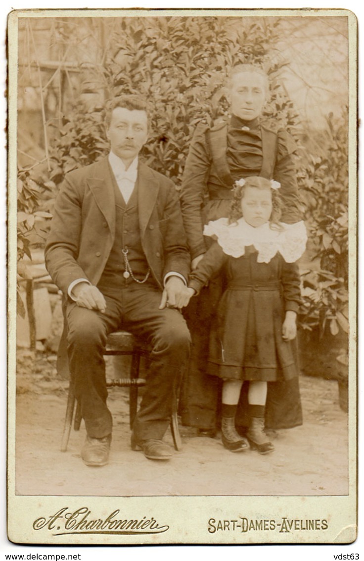 SART DAMES AVELINES Famille Avec Enfant - Photographe Alfred CHARBONNIER Photo Ancienne - Villers La Ville - Villers-la-Ville