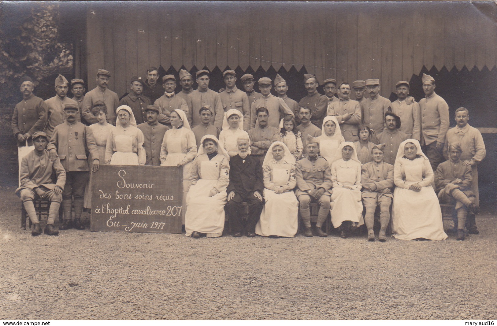 Carte Photo Souvenir Hôpital Auxilliaire 207 - Eu - 1917 - Eu