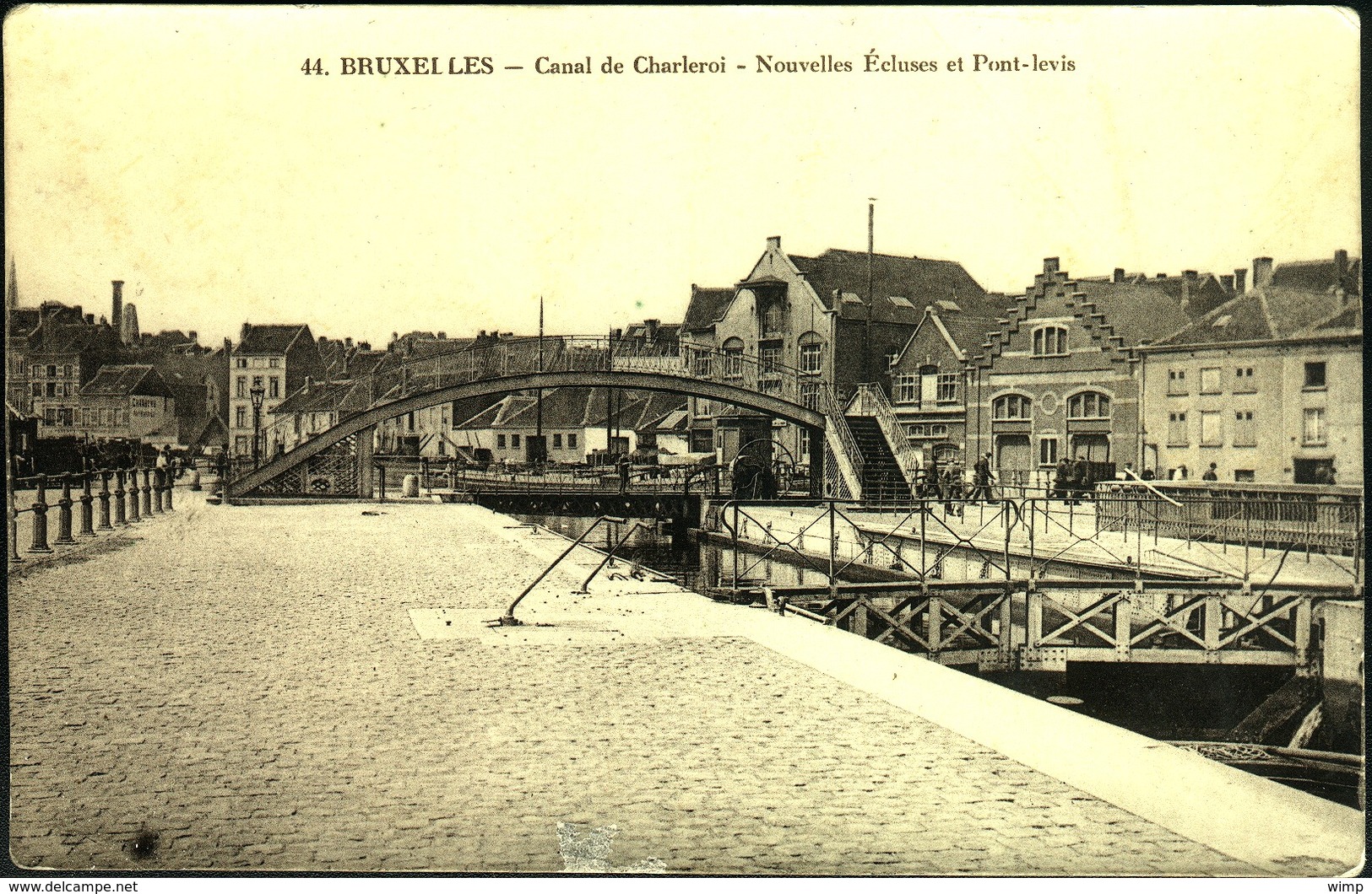 Bruxelles - Porte  Louise - Lanen, Boulevards