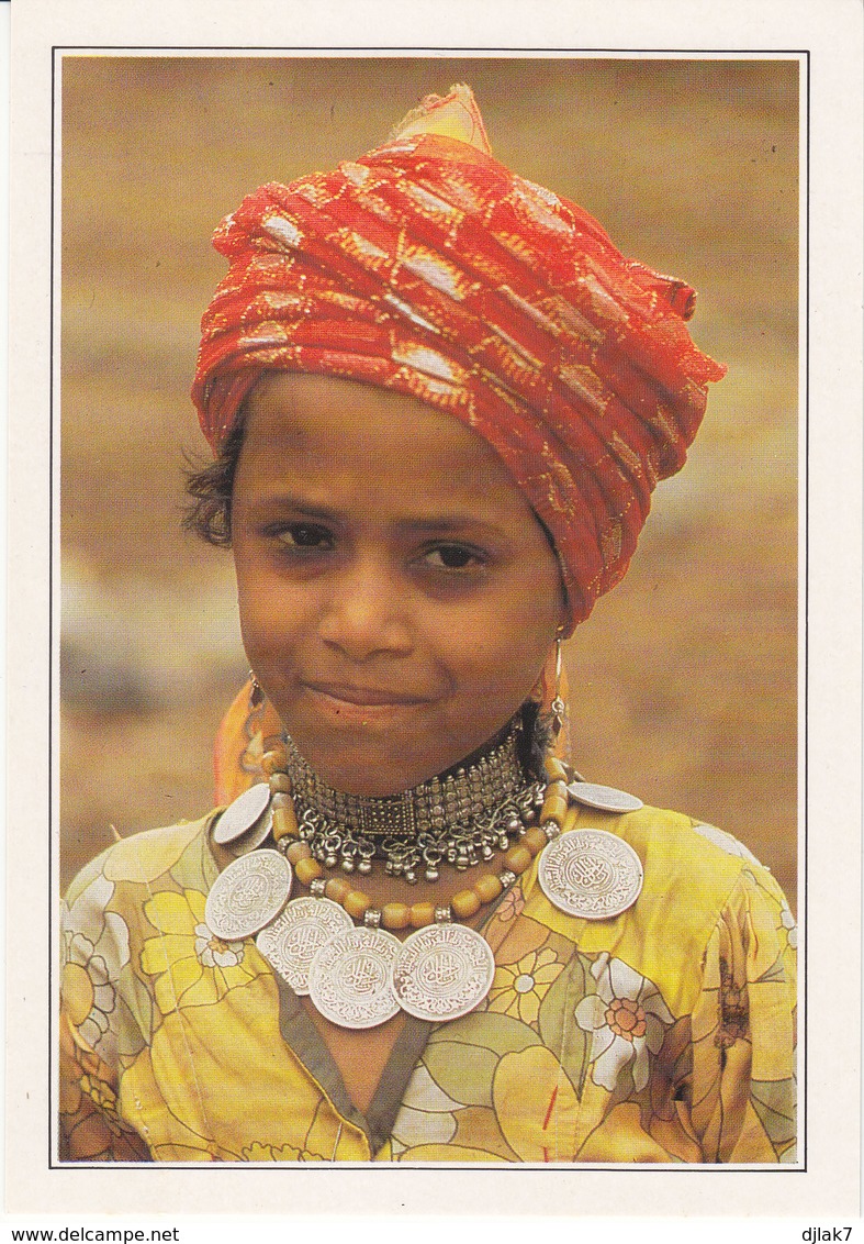 Yemen Du Nord Djahat Jeune Fille (2 Scans) - Jemen