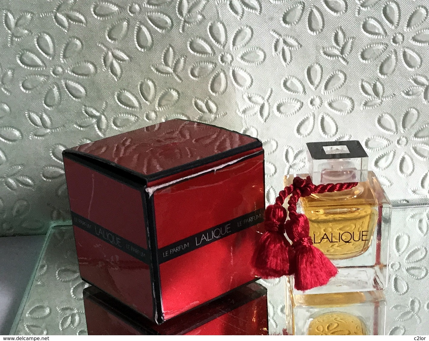 Miniature De Parfum "LE PARFUM"  De LALIQUE  Eau De Parfum 4,5 Ml Avec Sa Boîte - Miniatures Femmes (avec Boite)
