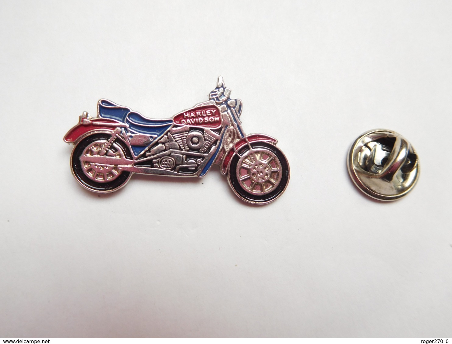 Beau Pin's En Relief , Moto Harley Davidson - Motos