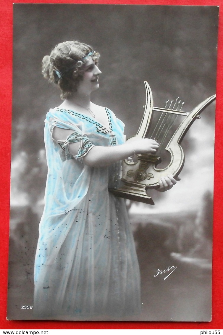 Cpa Fantaisie Femme Lyre   Tampon LUTTICH Occupation Allemande, Timbre - Autres & Non Classés